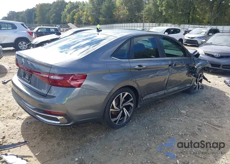 2025 Volkswagen Jetta 1.5T Sel из США, поврежденный, VIN 3VWGX7BU1SM081090